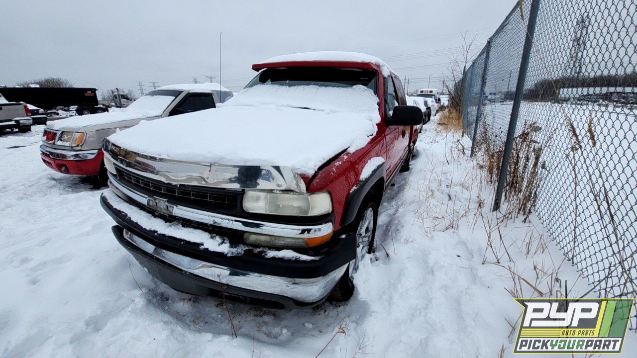 2001 CHEVROLET SILVERADO 1500 available for parts