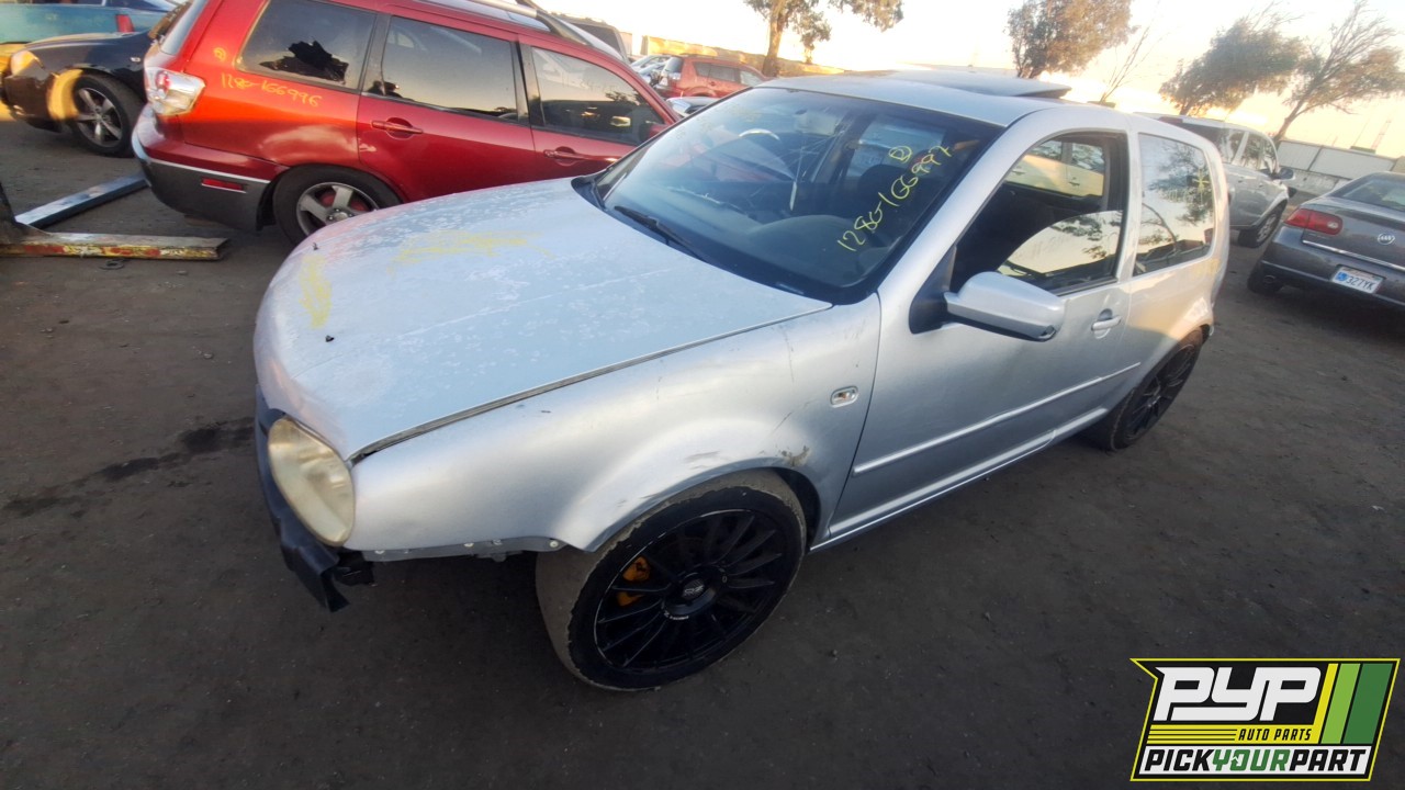 2002 VOLKSWAGEN GOLF partes disponibles