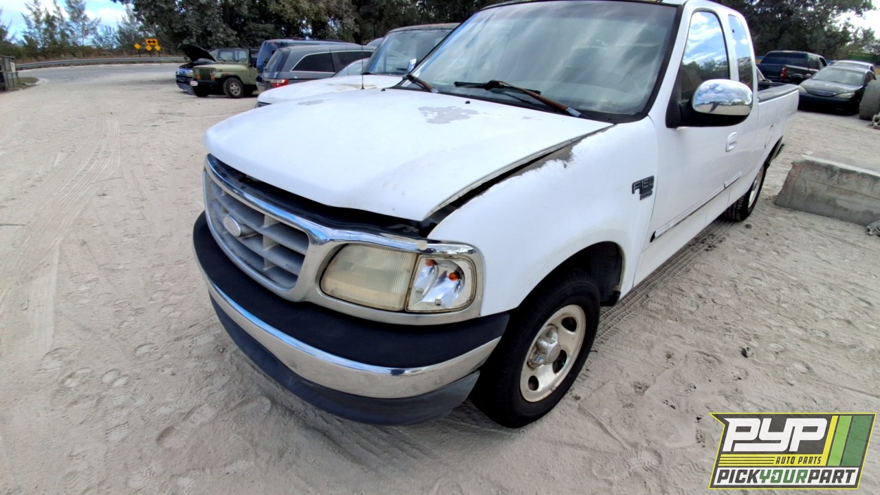 2000 FORD F-150 available for parts