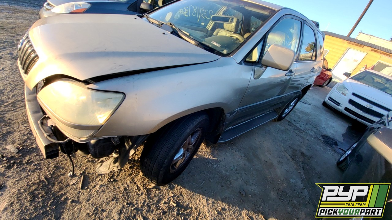 2003 LEXUS RX300 partes disponibles