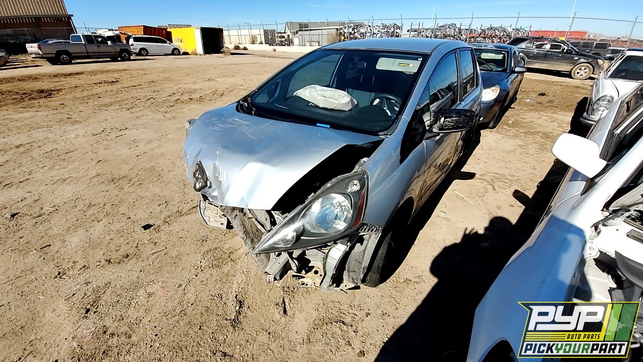 2011 HONDA FIT partes disponibles