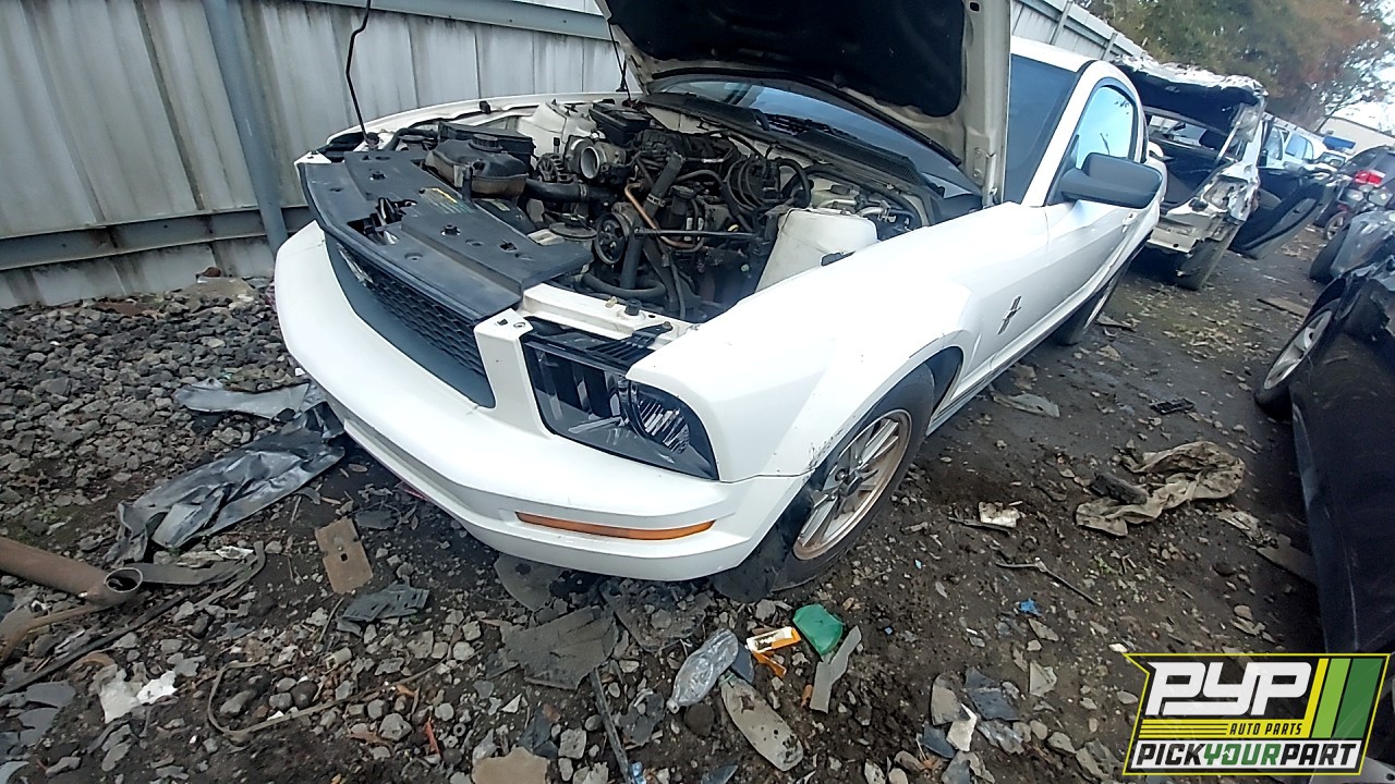 2006 FORD MUSTANG available for parts
