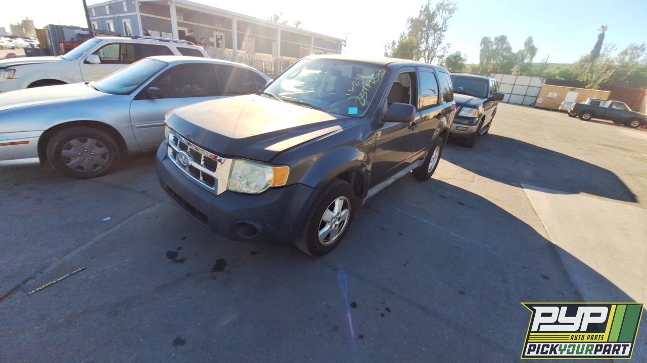 2009 FORD ESCAPE available for parts