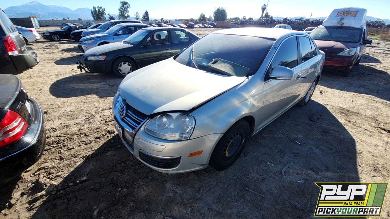 2010 VOLKSWAGEN JETTA partes disponibles
