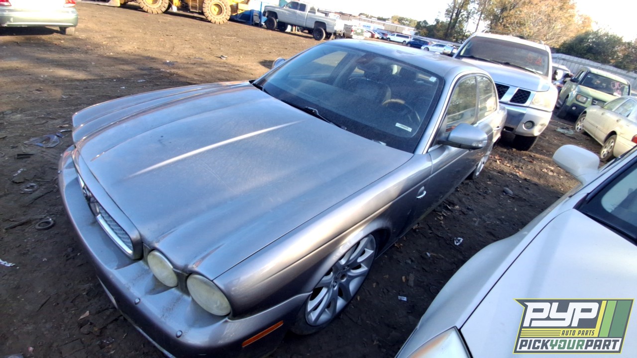 2008 JAGUAR XJ8 available for parts