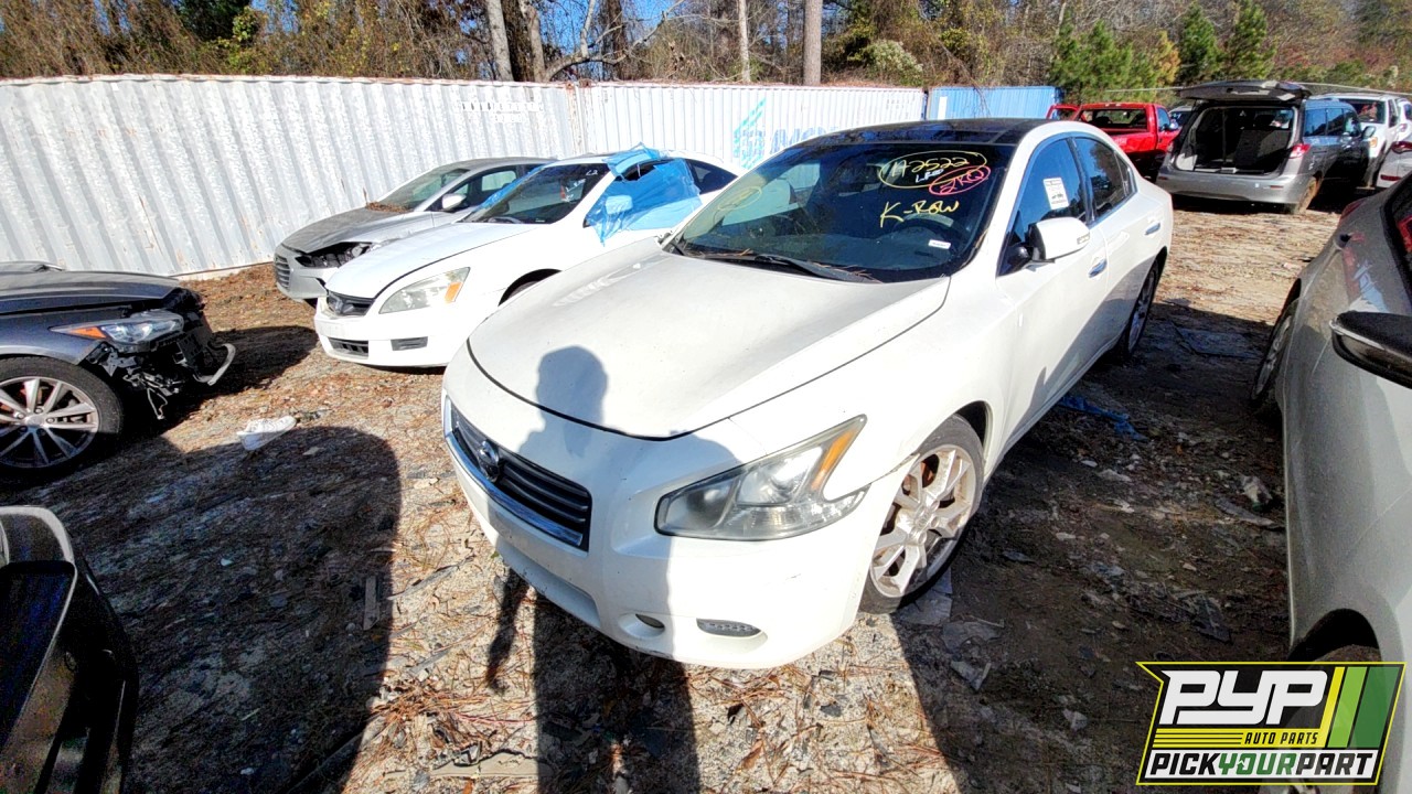 2013 NISSAN MAXIMA available for parts