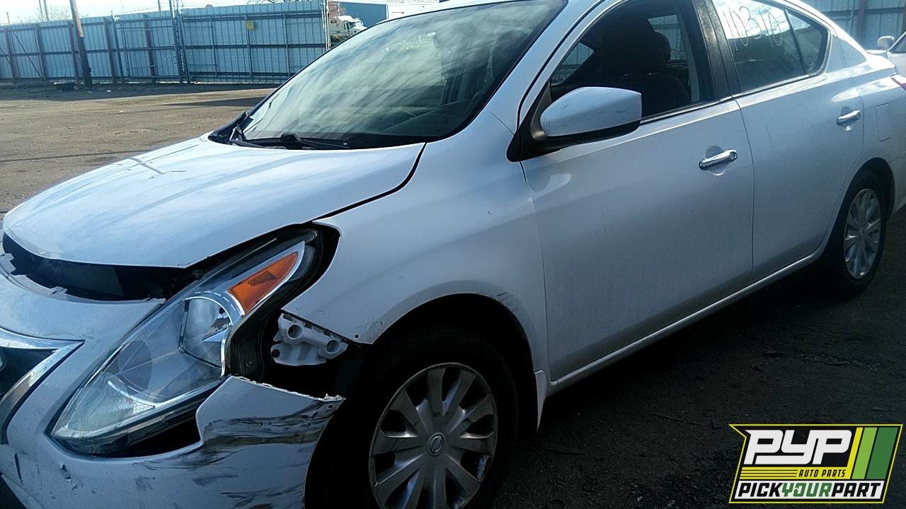 2019 NISSAN VERSA partes disponibles