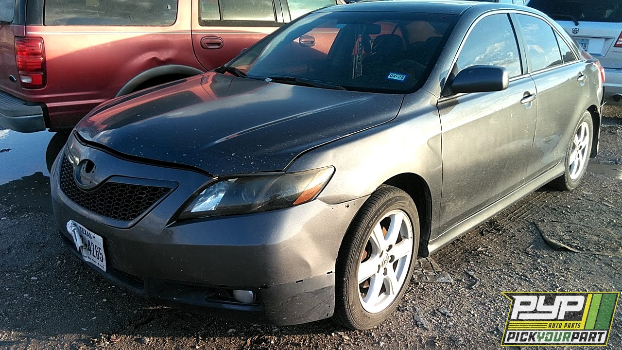 2008 TOYOTA CAMRY partes disponibles