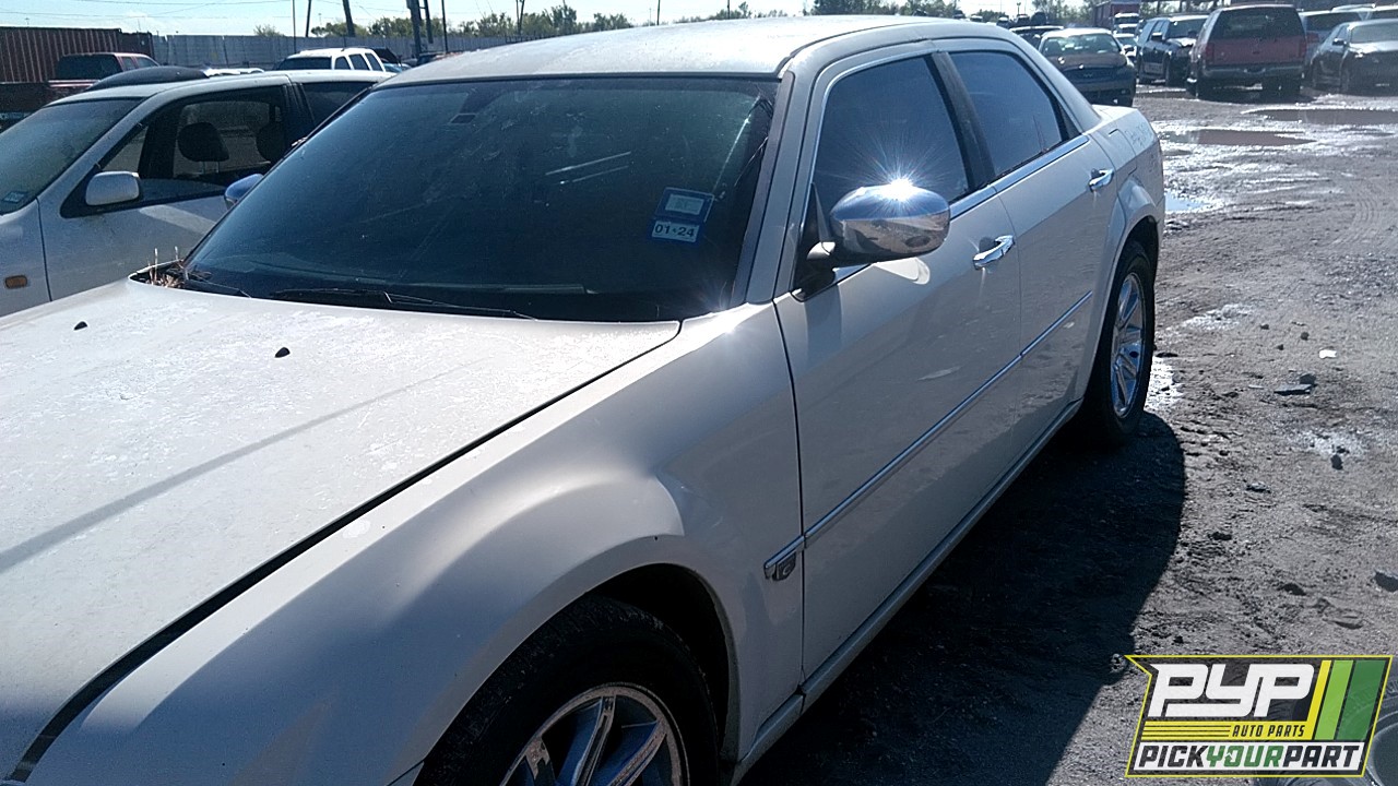 2005 CHRYSLER 300 partes disponibles