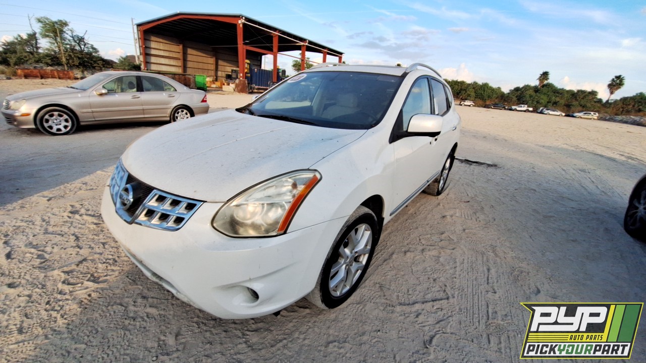 2013 NISSAN ROGUE partes disponibles