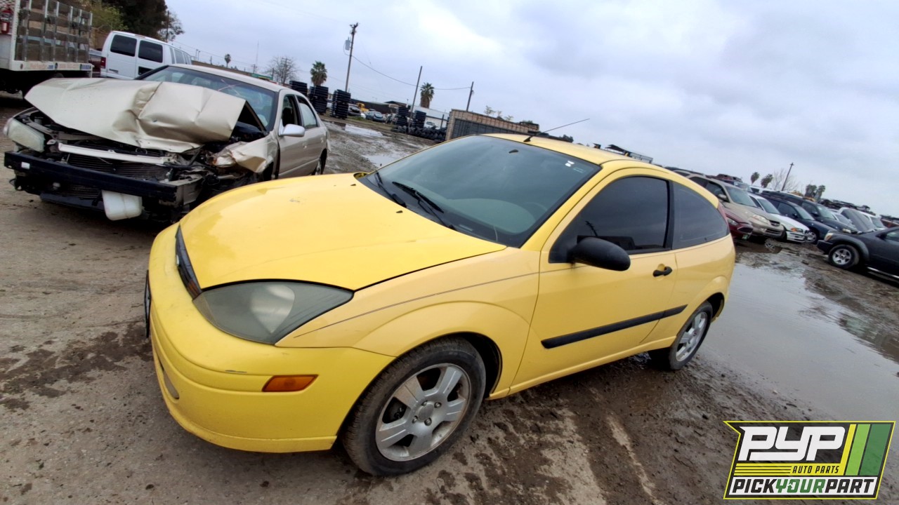 2003 FORD FOCUS available for parts