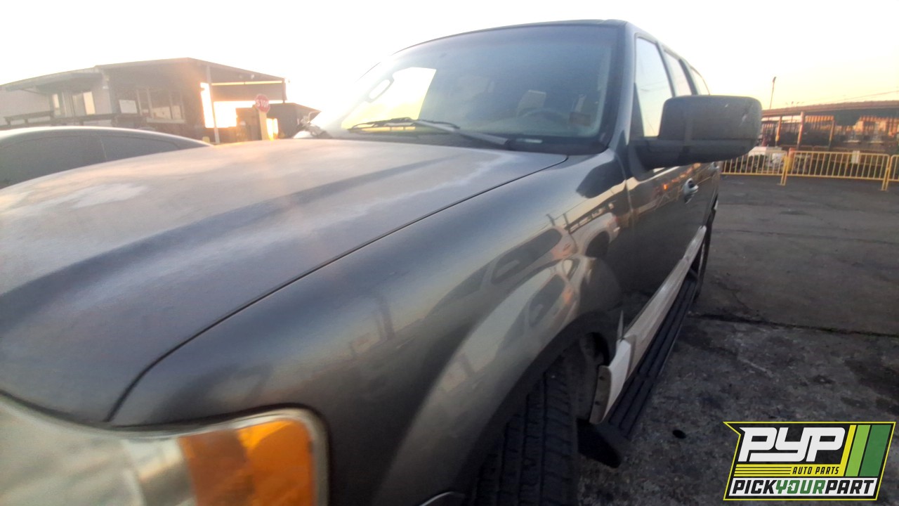 2003 FORD EXPEDITION available for parts
