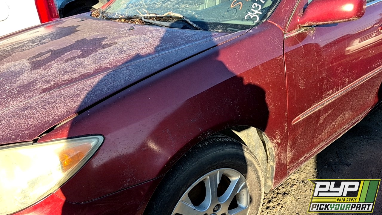 2005 TOYOTA CAMRY partes disponibles