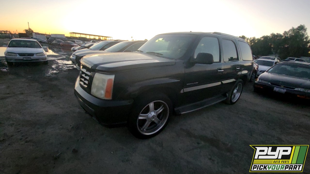 2002 CADILLAC ESCALADE partes disponibles
