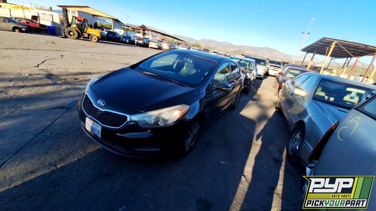 2015 KIA FORTE partes disponibles