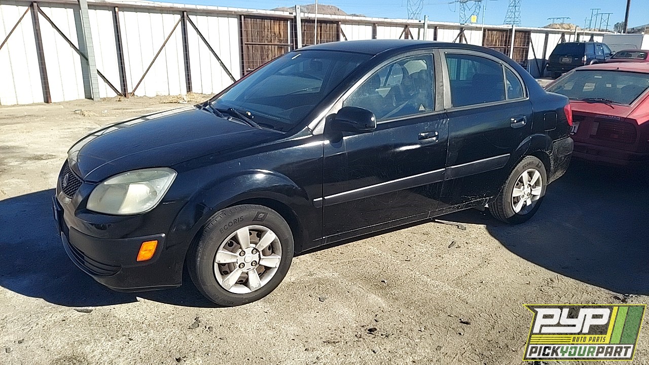 2006 KIA RIO available for parts