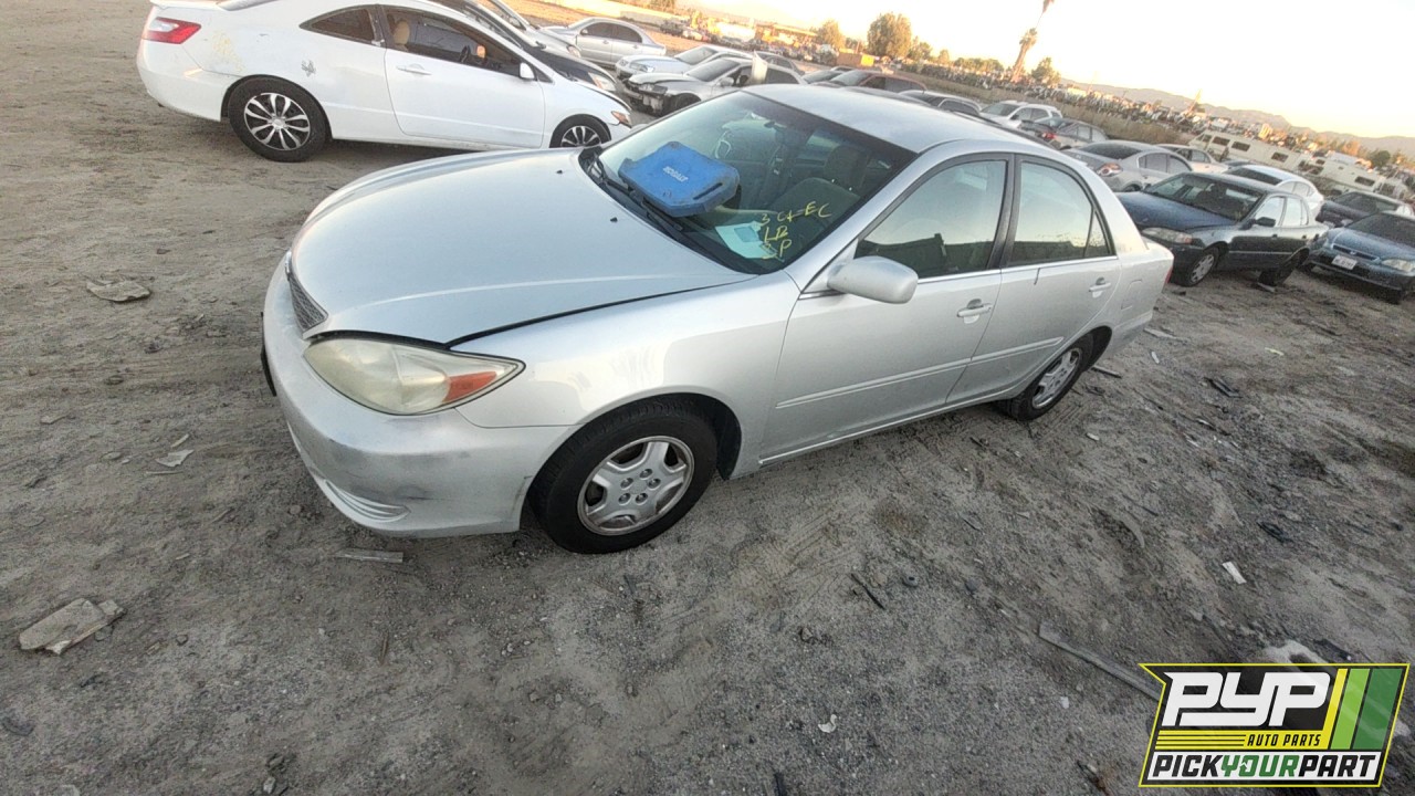 2003 TOYOTA CAMRY partes disponibles