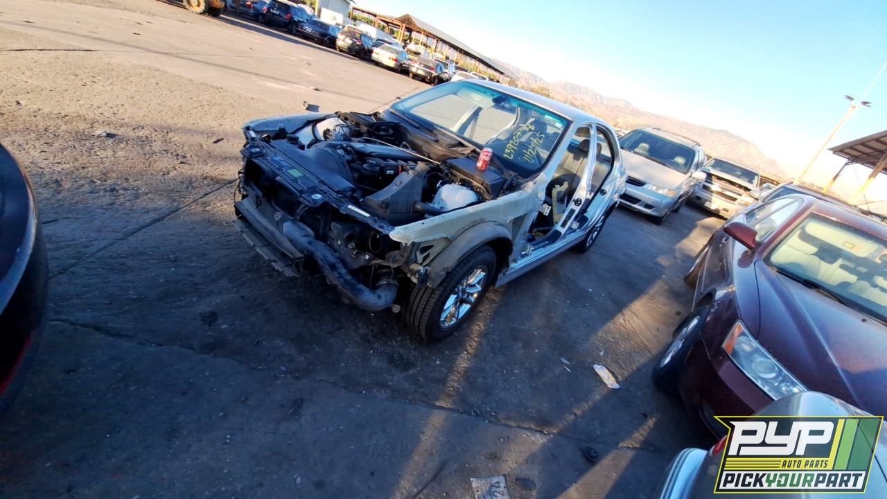 2003 BMW 525I partes disponibles