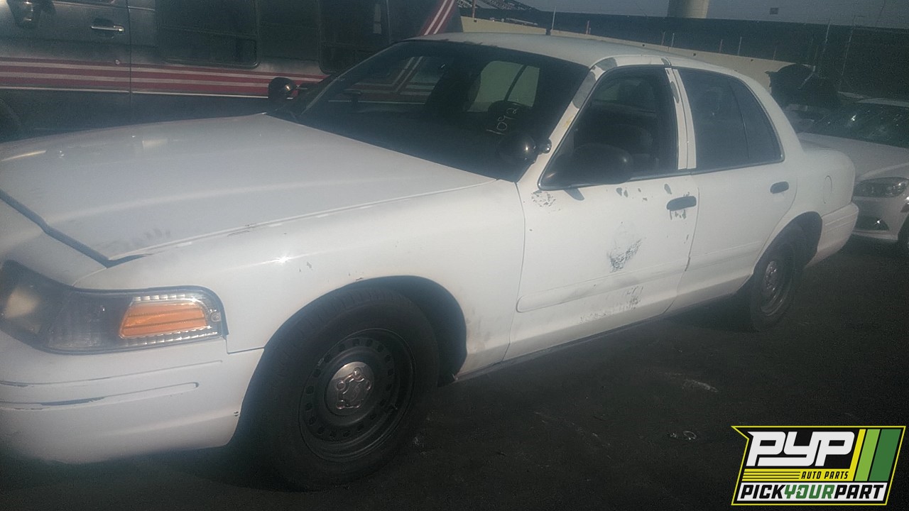 2002 FORD CROWN VICTORIA available for parts