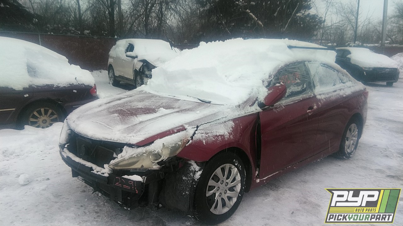 2011 HYUNDAI SONATA available for parts