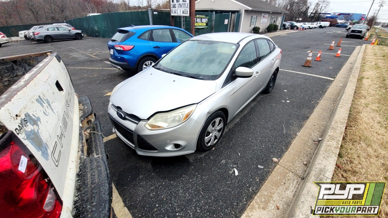 2012 FORD FOCUS partes disponibles