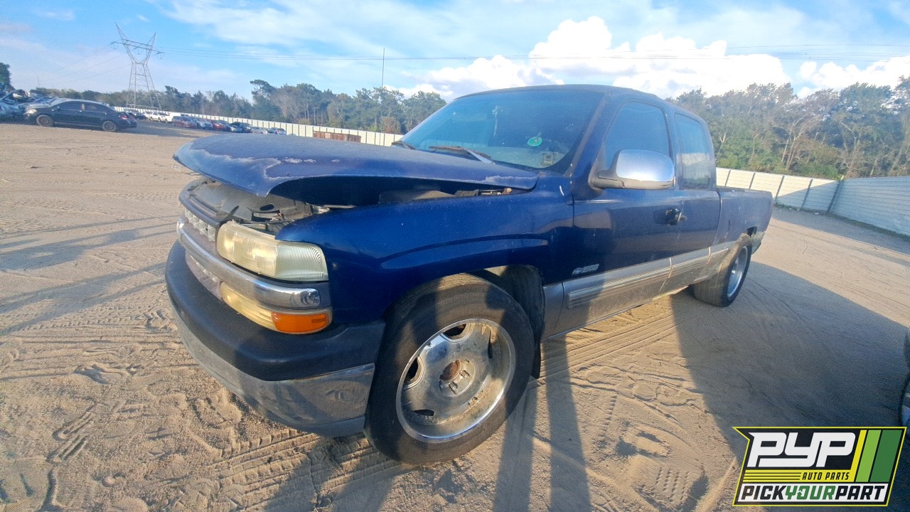 2000 CHEVROLET SILVERADO 1500 available for parts