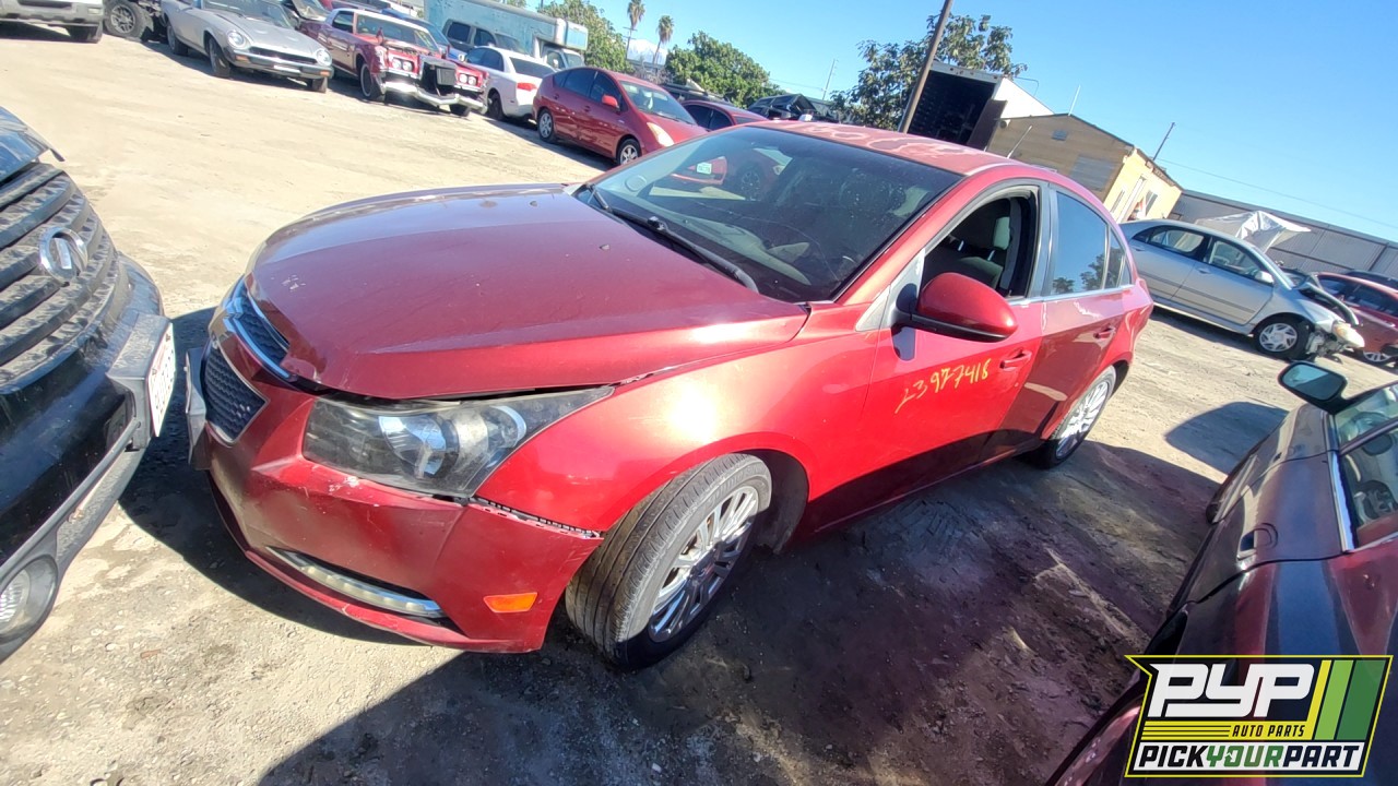 2012 CHEVROLET CRUZE partes disponibles