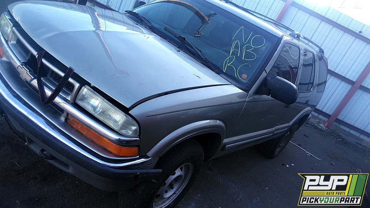 2001 CHEVROLET BLAZER partes disponibles