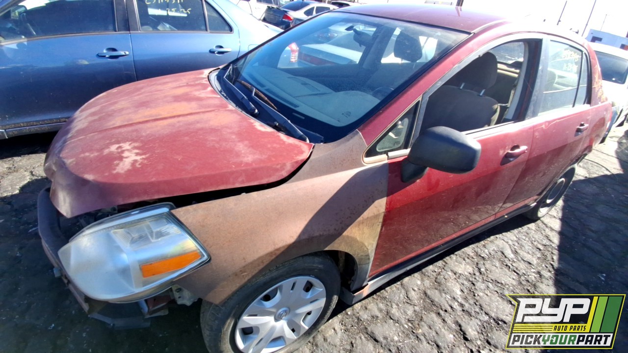 2011 NISSAN VERSA partes disponibles