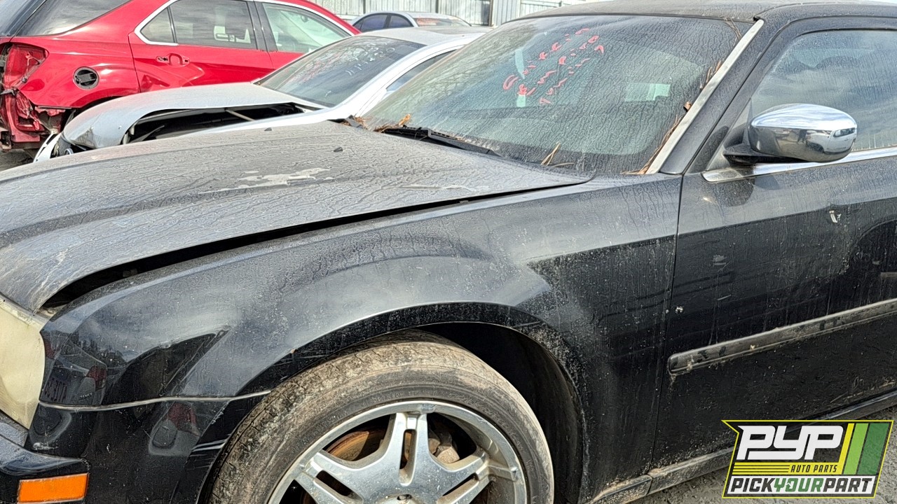 2006 CHRYSLER 300 partes disponibles