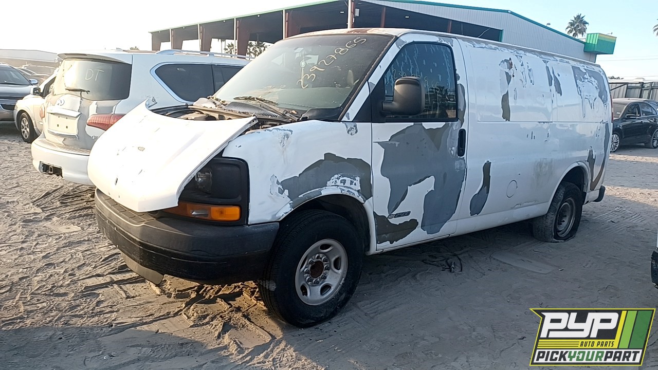 2005 CHEVROLET EXPRESS 2500 available for parts