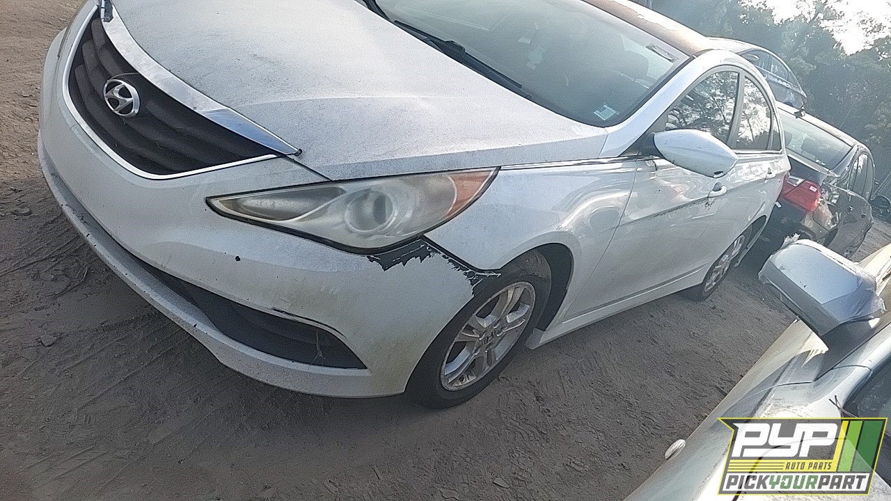 2014 HYUNDAI SONATA available for parts
