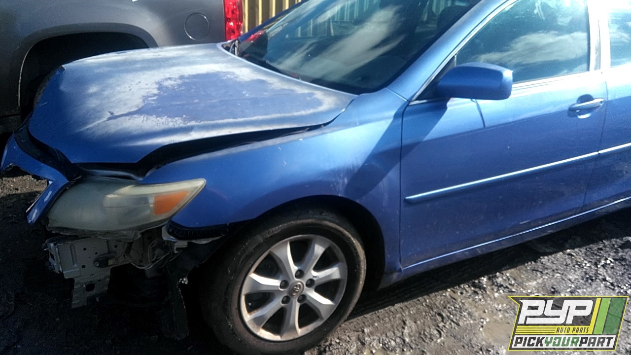 2011 TOYOTA CAMRY partes disponibles