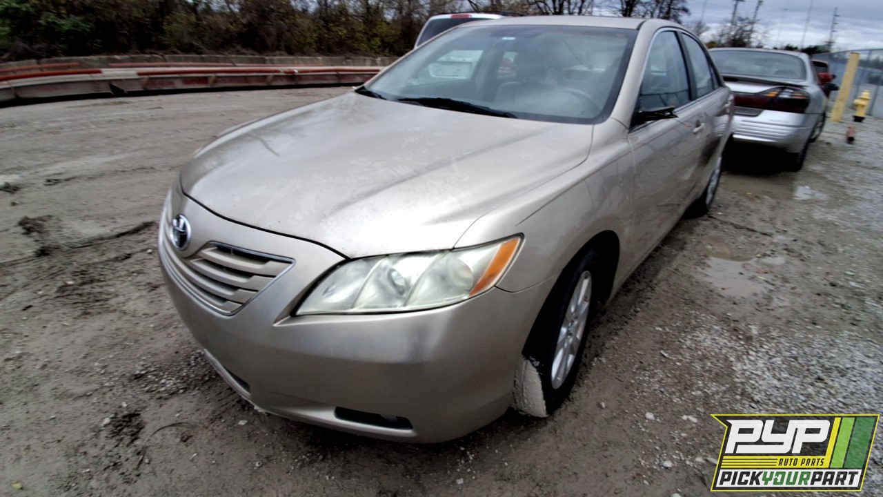2008 TOYOTA CAMRY partes disponibles