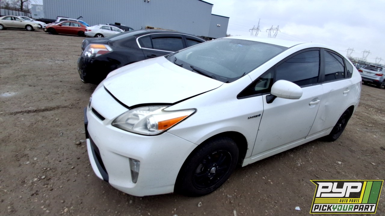 2013 TOYOTA PRIUS available for parts