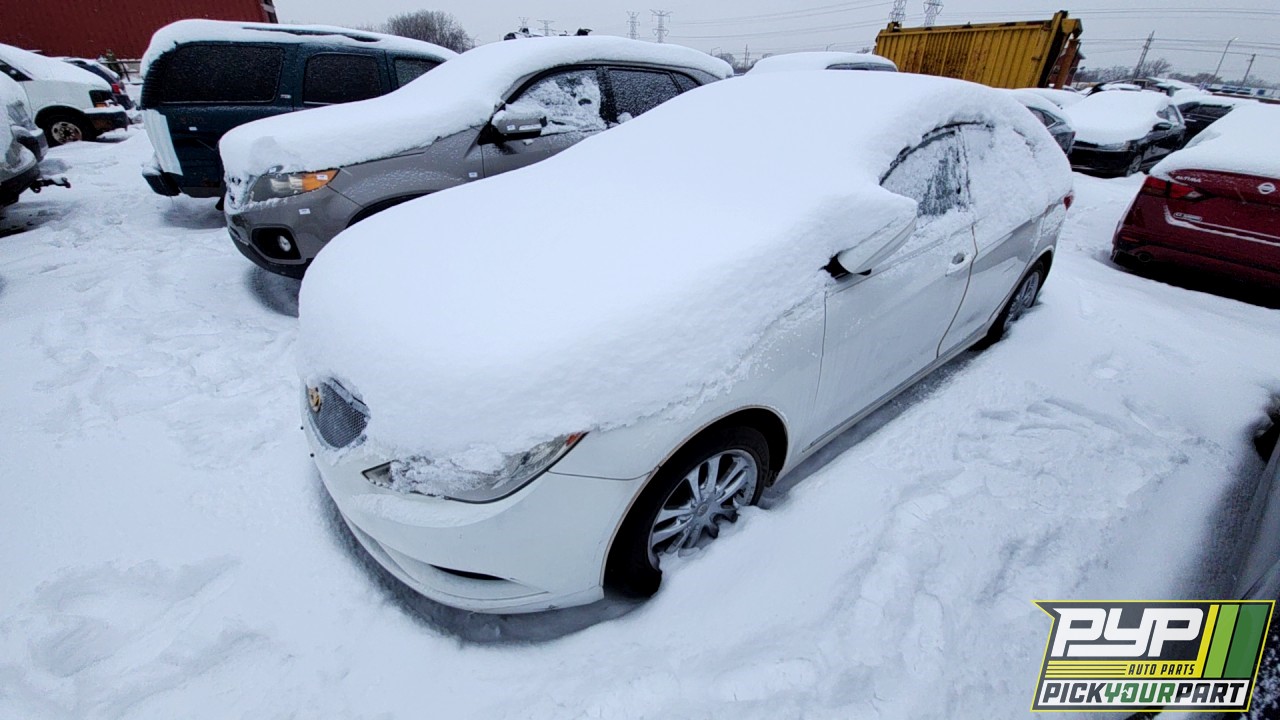 2011 HYUNDAI SONATA available for parts