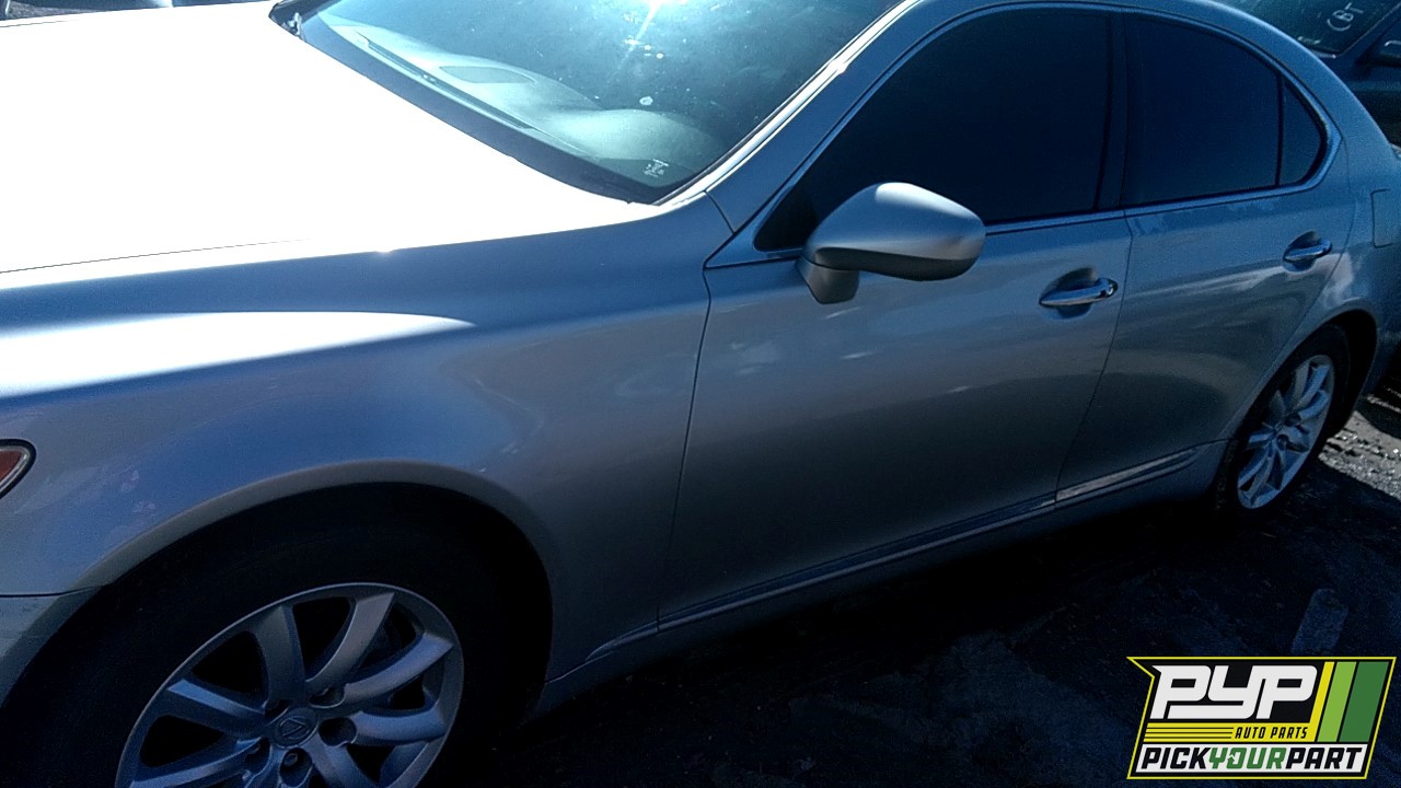 2008 LEXUS LS460 partes disponibles
