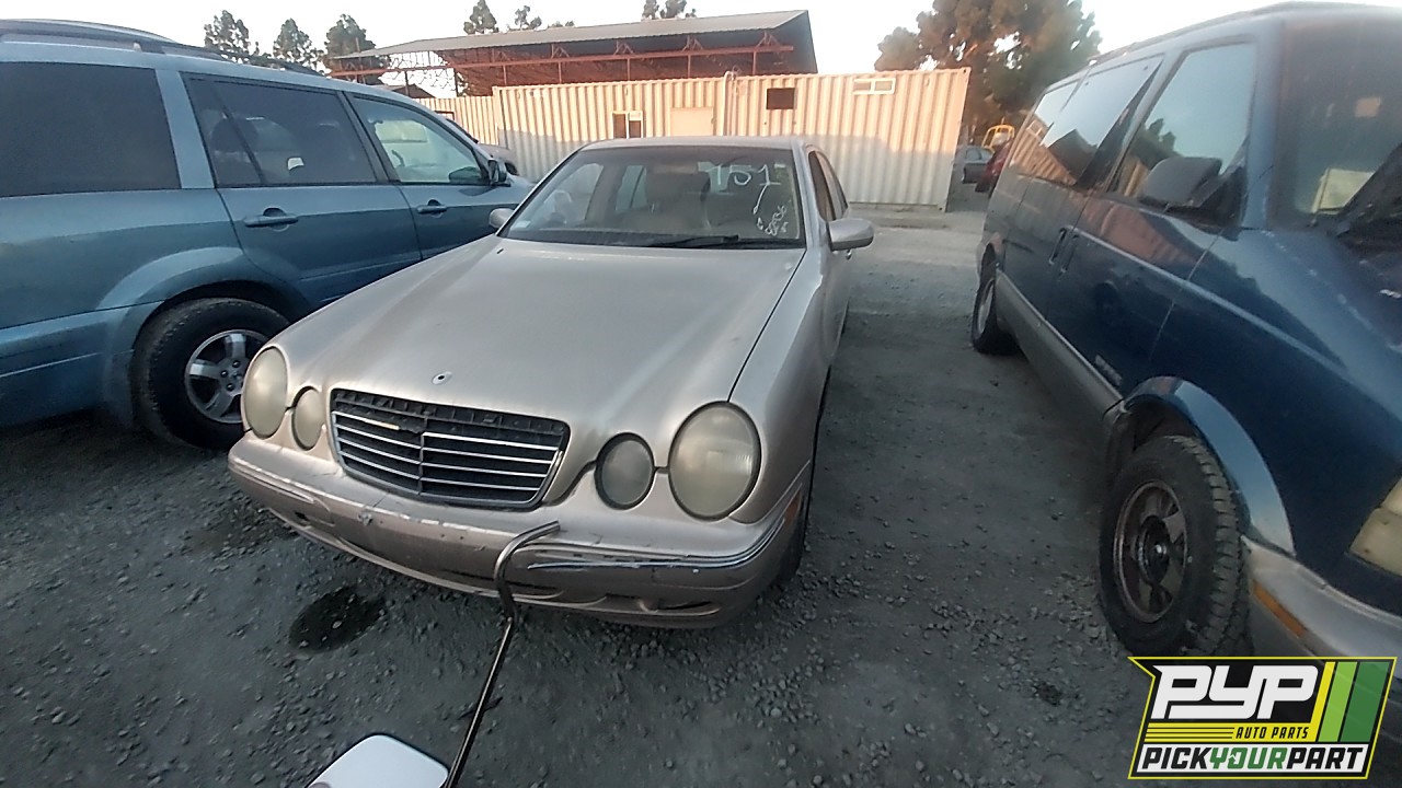 2000 MERCEDES-BENZ E430 partes disponibles