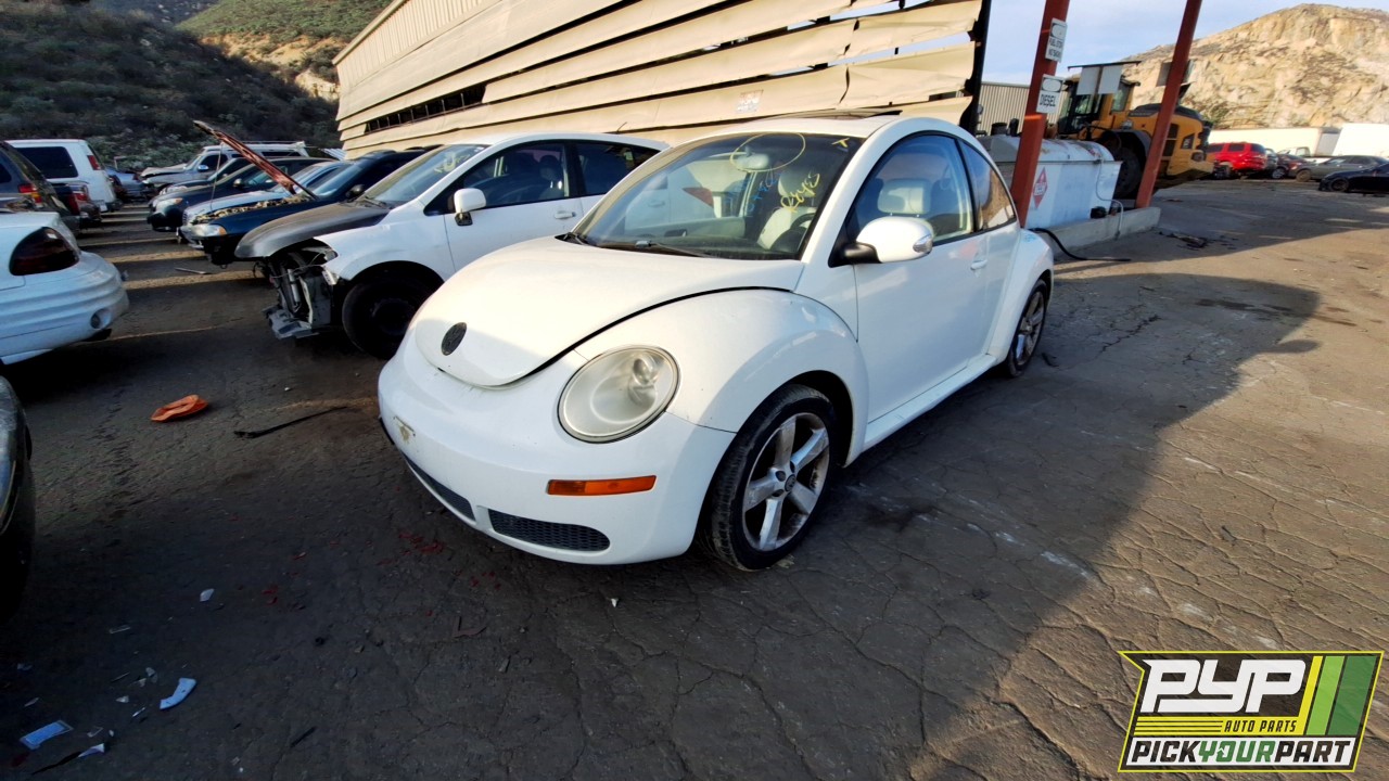 2008 VOLKSWAGEN BEETLE partes disponibles