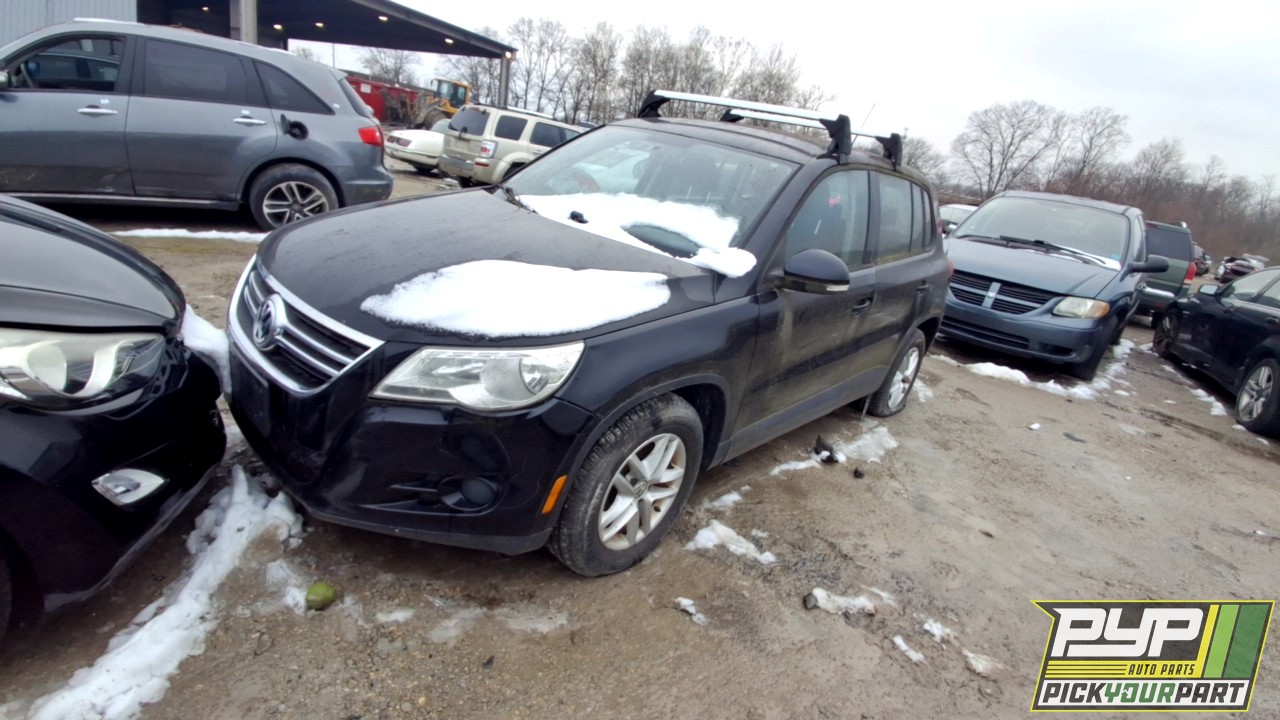 2011 VOLKSWAGEN TIGUAN partes disponibles