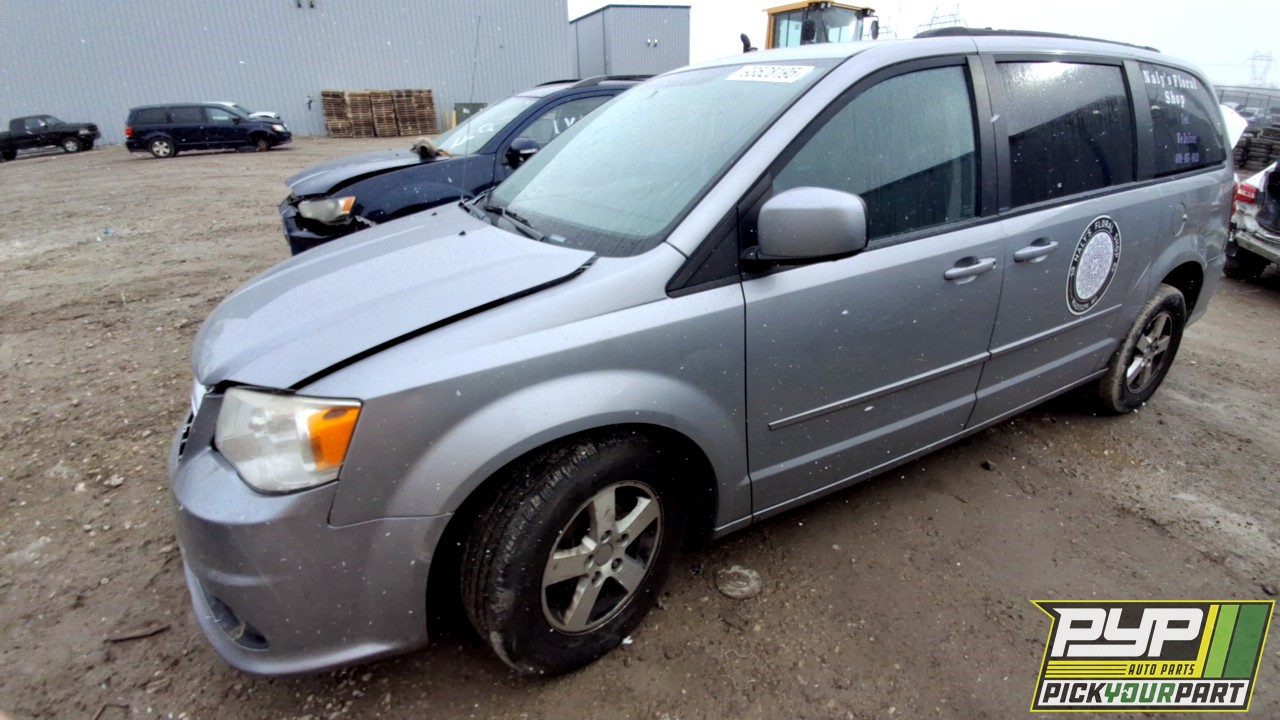 2013 DODGE GRAND CARAVAN available for parts