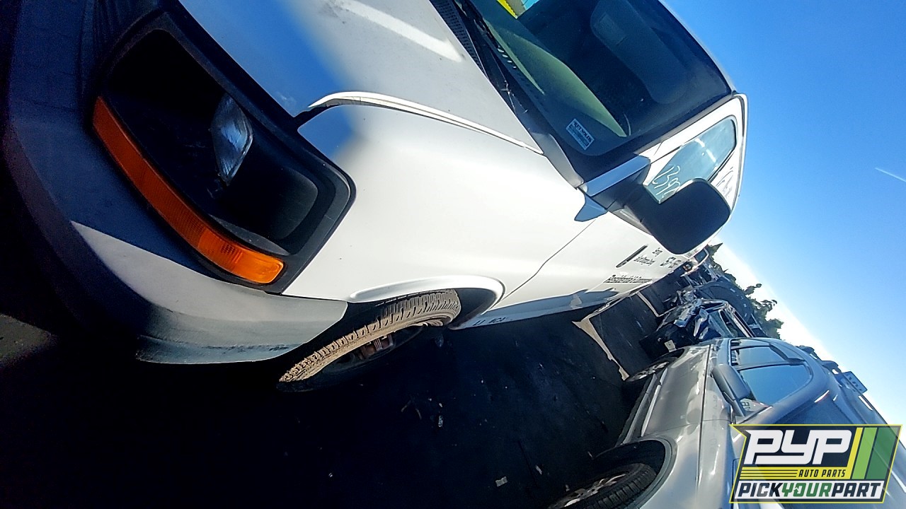 2013 GMC SAVANA 2500 available for parts