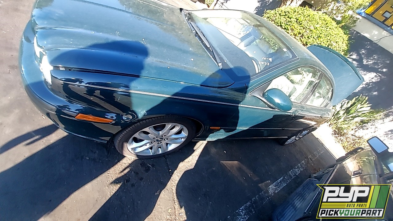 2002 JAGUAR X-TYPE partes disponibles