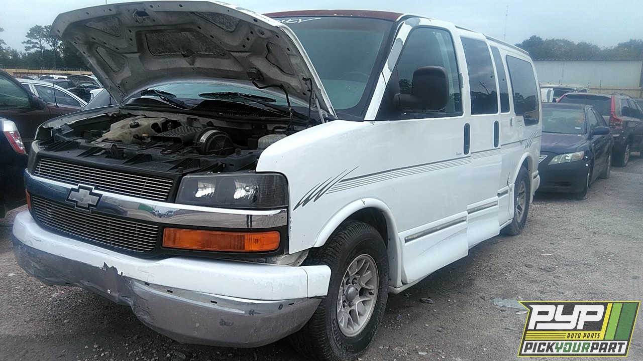 2004 CHEVROLET EXPRESS 1500 partes disponibles