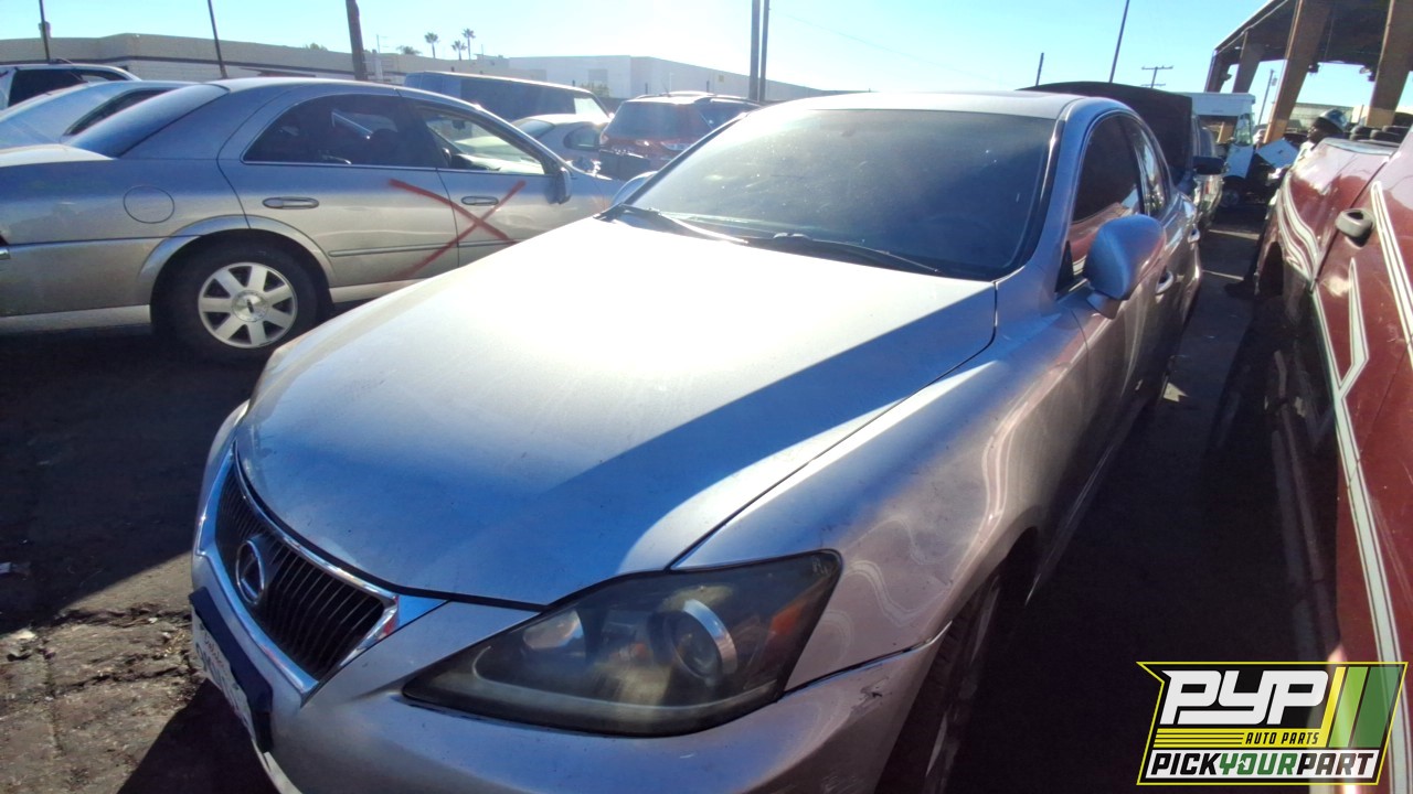2011 LEXUS IS 250 partes disponibles