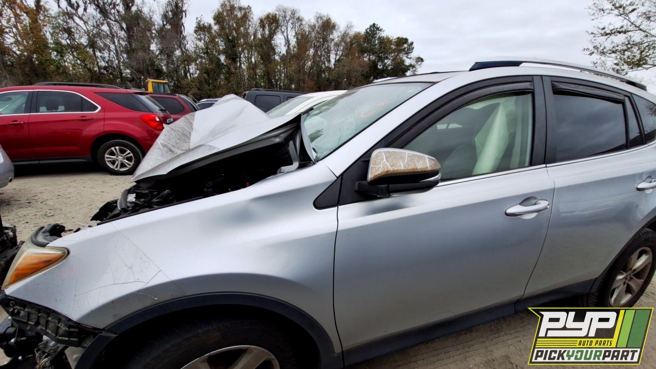 2015 TOYOTA RAV4 partes disponibles