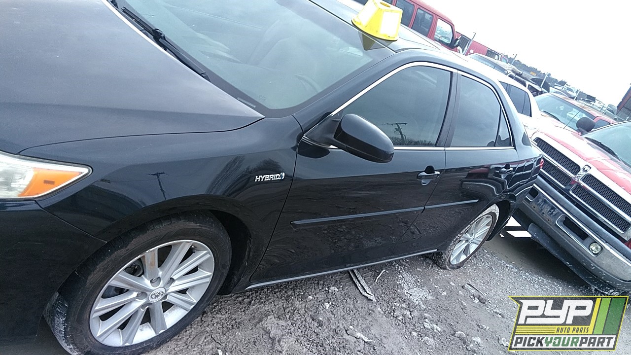 2013 TOYOTA CAMRY available for parts