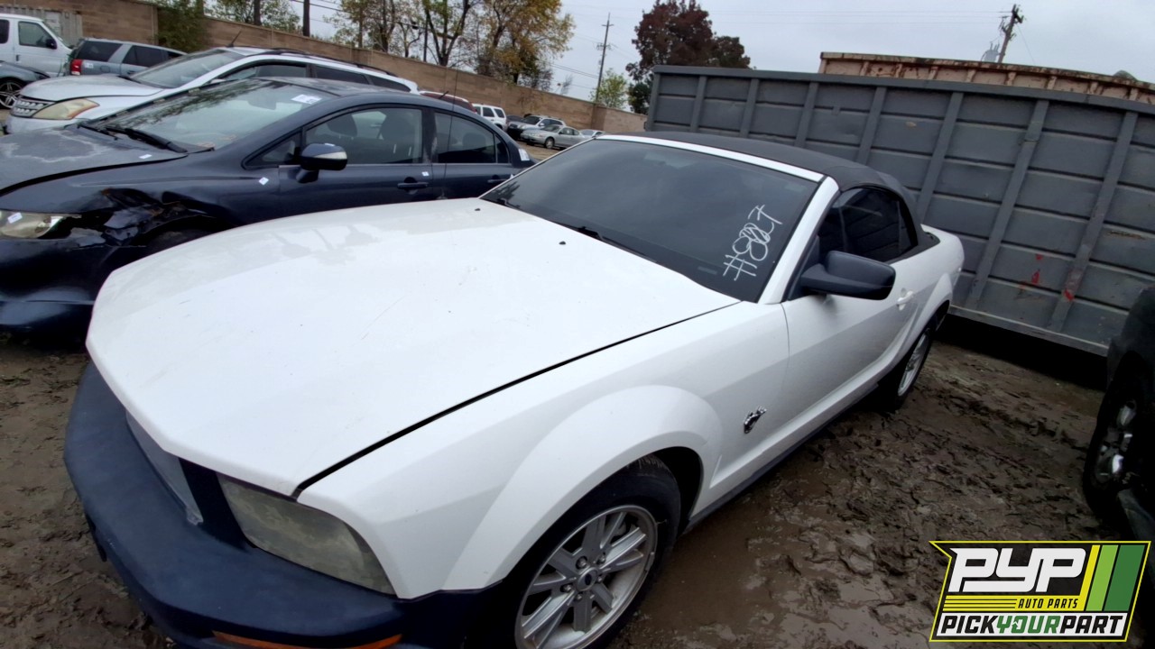 2009 FORD MUSTANG available for parts