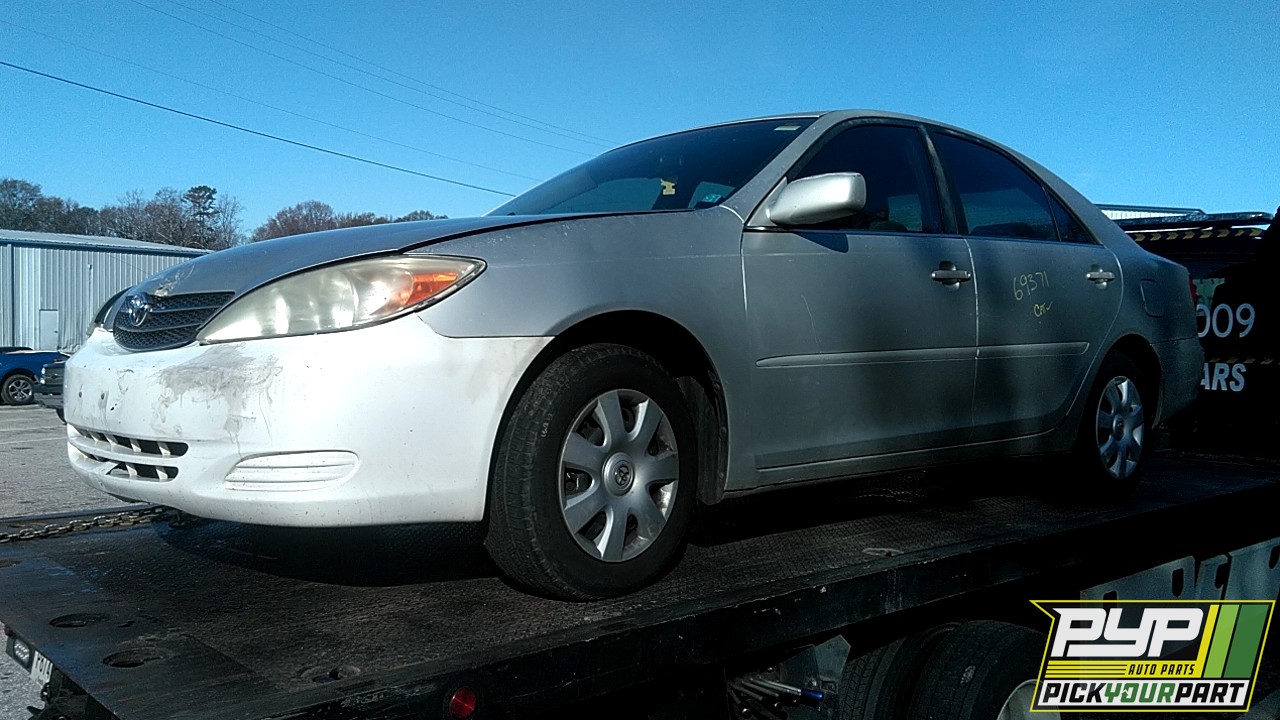 2003 TOYOTA CAMRY partes disponibles
