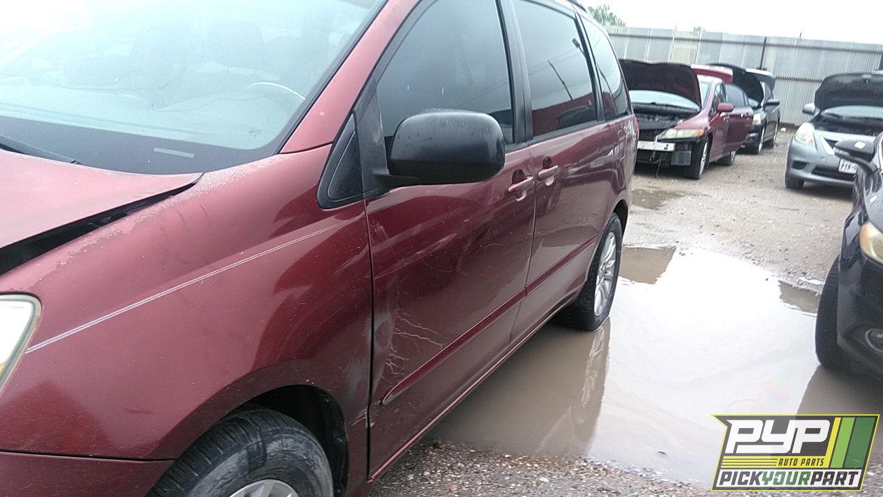 2007 TOYOTA SIENNA partes disponibles